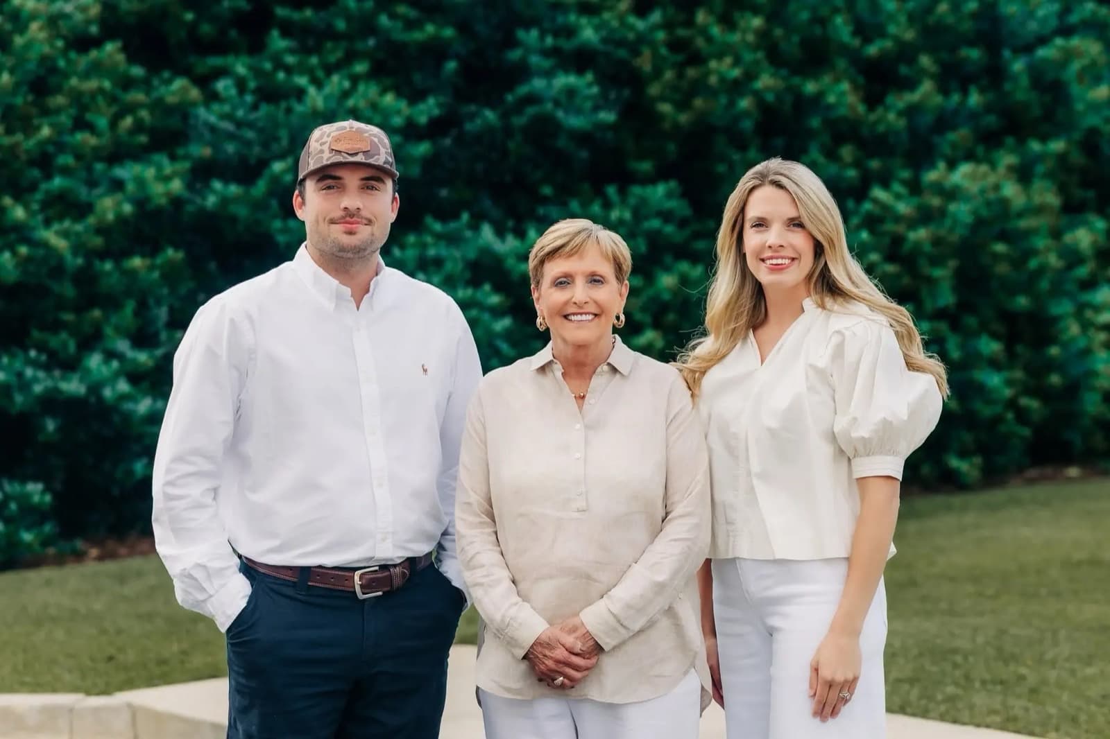 The team at PHD Realty, River Woods Ranch's brokerage partner